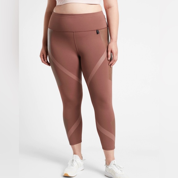 Athleta X Allyson Felix Legend 7/8 Leggings - Picture 8 of 12